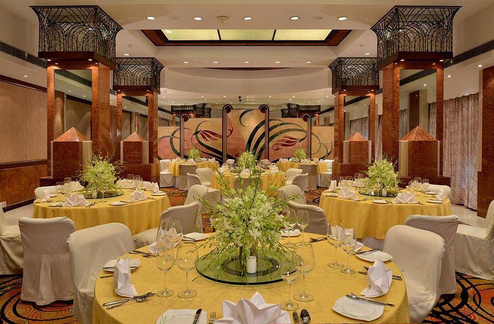 Hotel Marine Plaza Βομβάη Εξωτερικό φωτογραφία