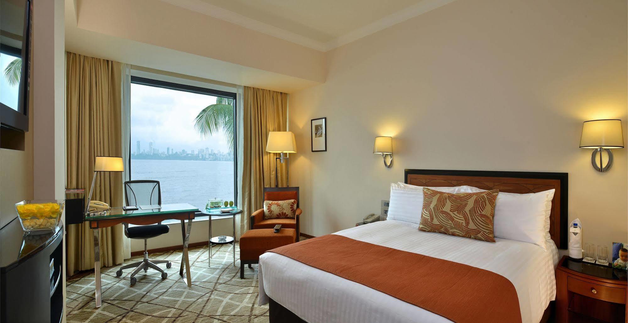 Hotel Marine Plaza Βομβάη Εξωτερικό φωτογραφία